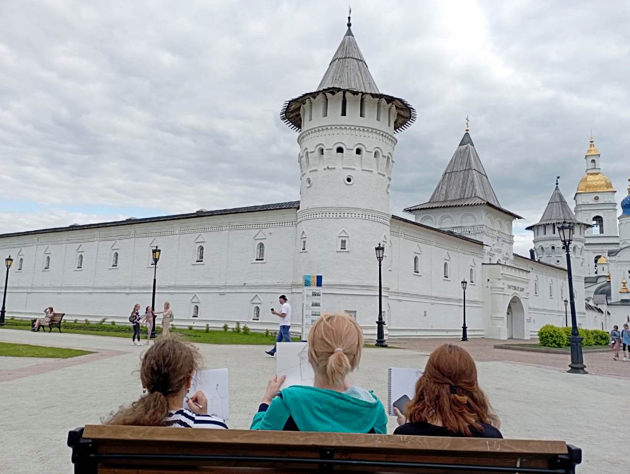 красная площадь в тобольске