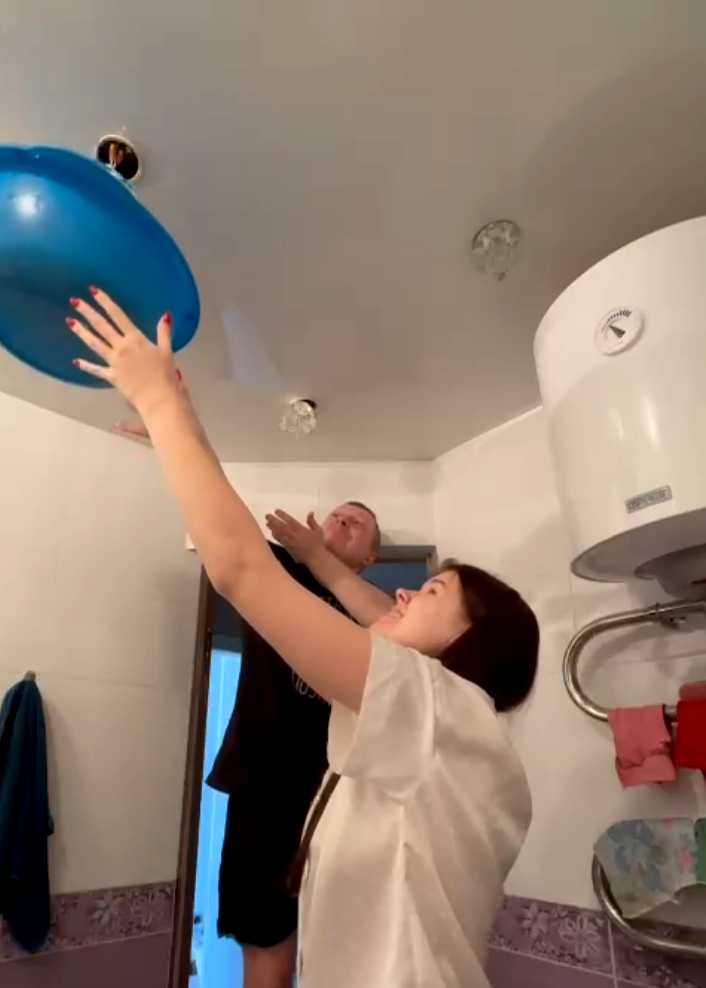 Семья осталась  без электричества  после капремонта кровли