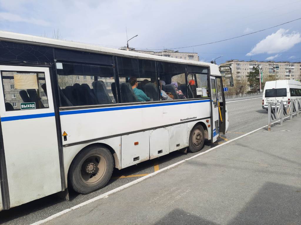 Автобус на новое кладбище так и не ходит